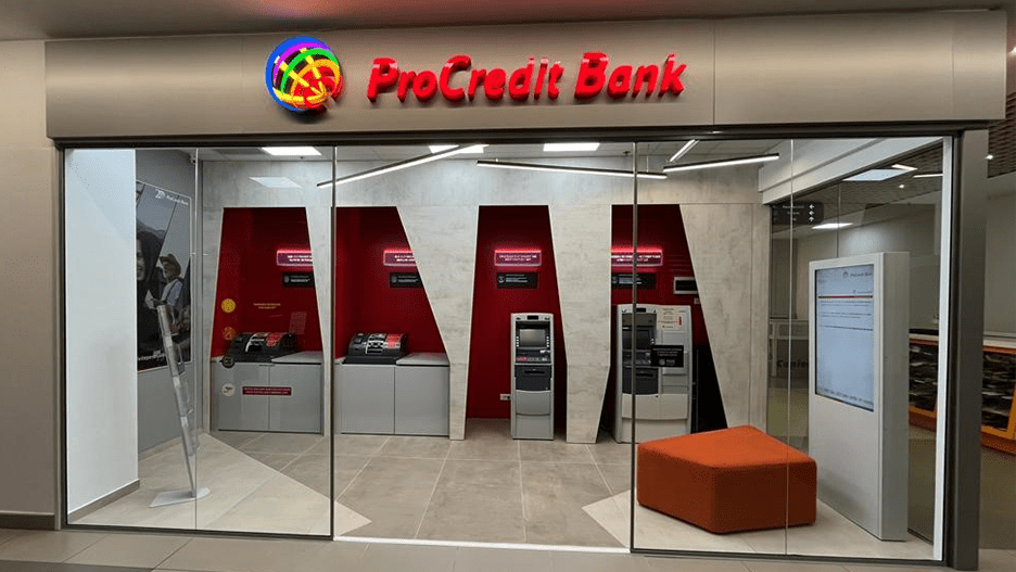 ProCredit Bank deschide o zonă Self-Service în Craiova